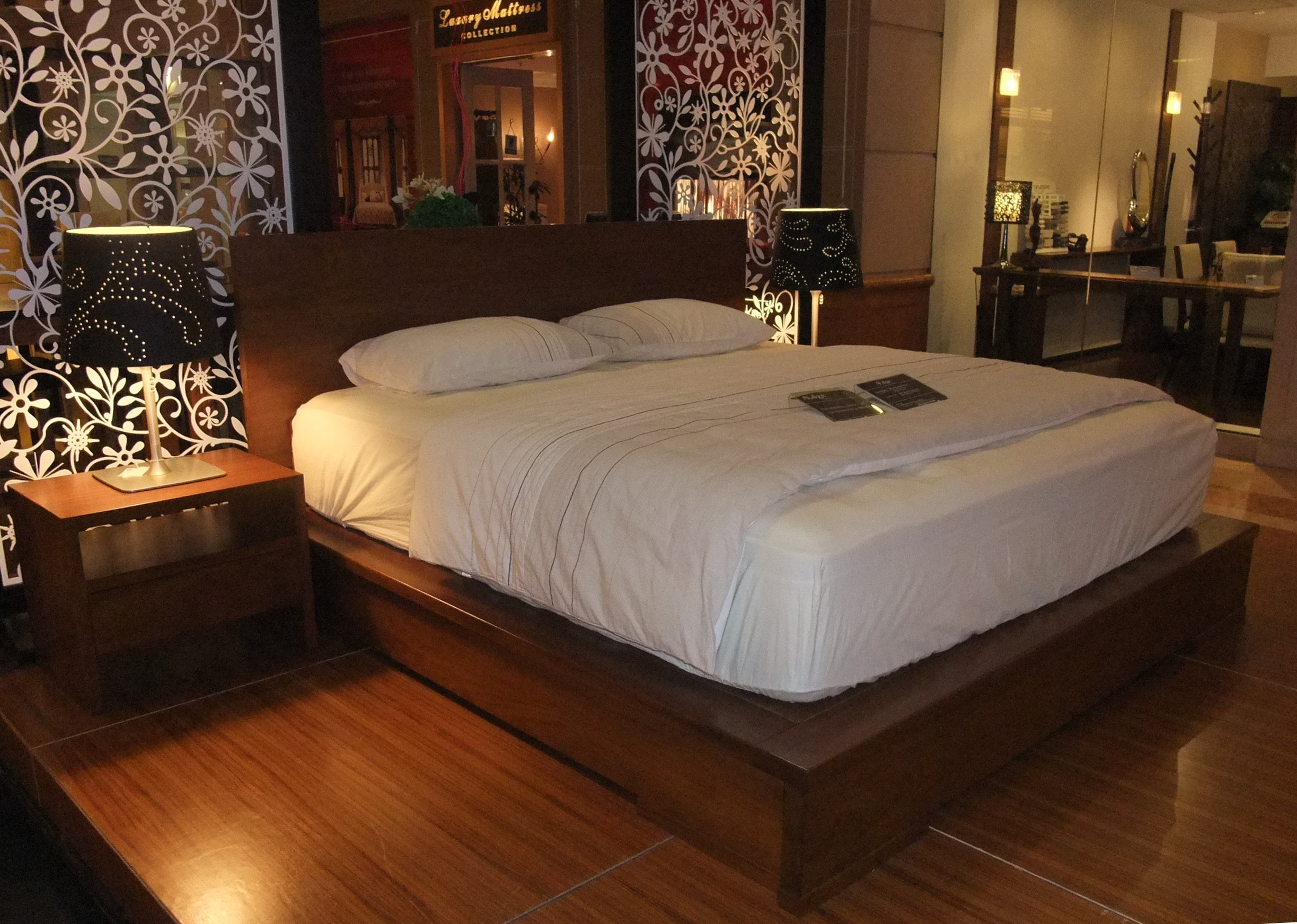Gallery Bedroom 6